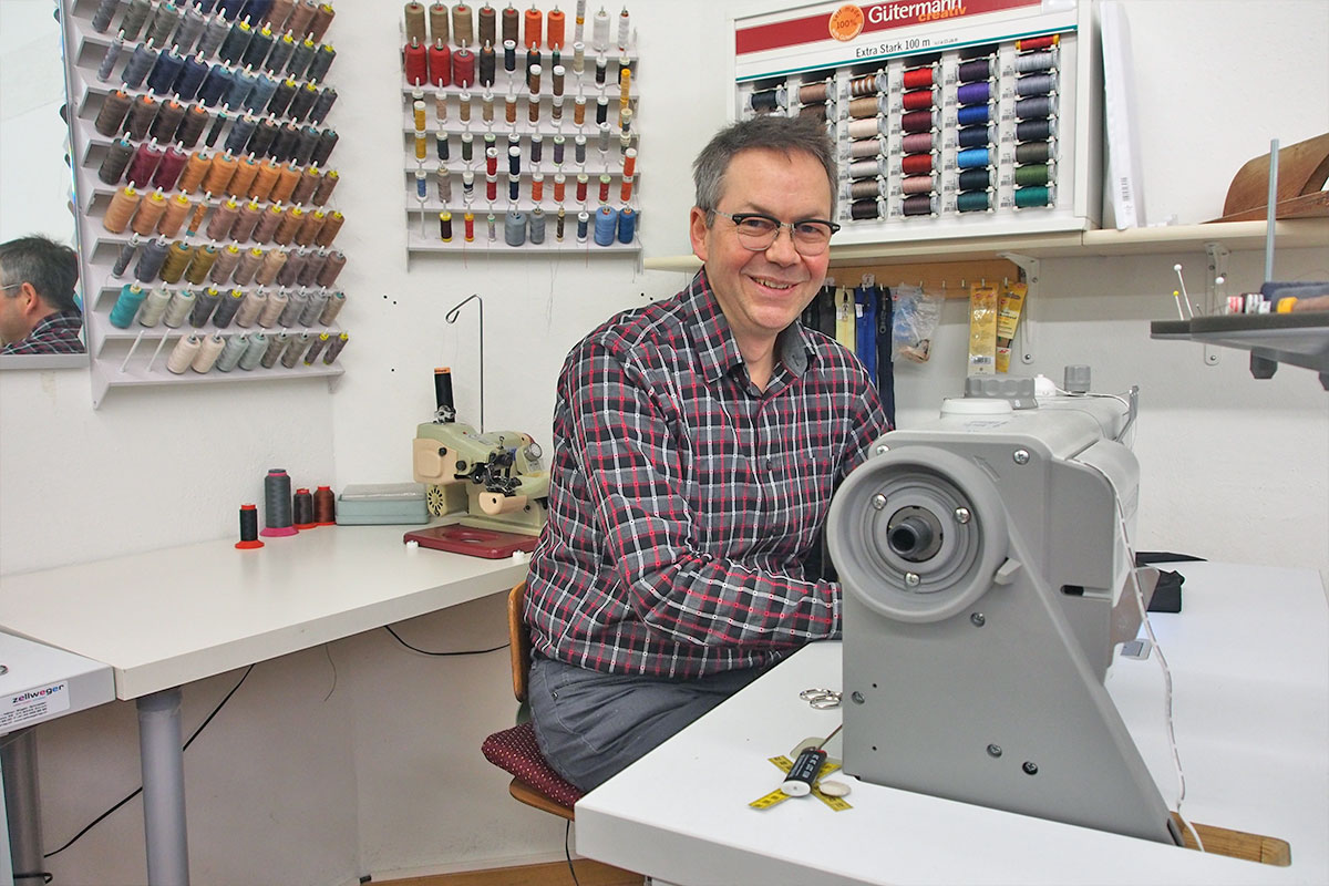 Herrenschneider Bruno Wenger Schneideratelier Bruno Wenger Thun